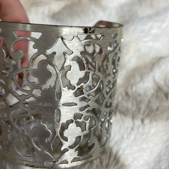 Silver cuff bracelet, little worn on edges - Picture 4 of 6